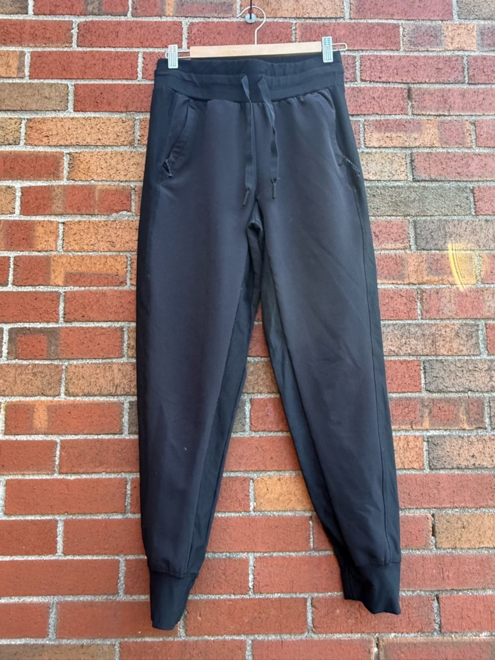 Avalanche black jogger pants small zip pocket athleisure athletic